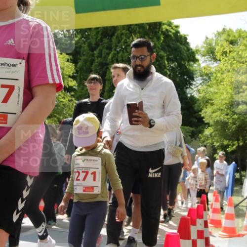 17.05.2025 - Störlauf H.Heesch http://msf.ph/oto/7898183 17.05.2025 13:05:12 Ziel 2025, 7097, 2025, 271 meine-sportfotos.de