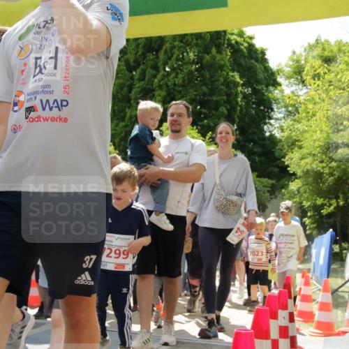 17.05.2025 - Störlauf H.Heesch http://msf.ph/oto/7898195 17.05.2025 13:05:15 Ziel 25, 7023, 299 meine-sportfotos.de