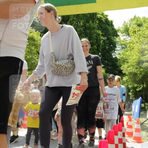 17.05.2025 - Störlauf H.Heesch http://msf.ph/oto/7898213 17.05.2025 13:05:19 Ziel 7268, 19 meine-sportfotos.de