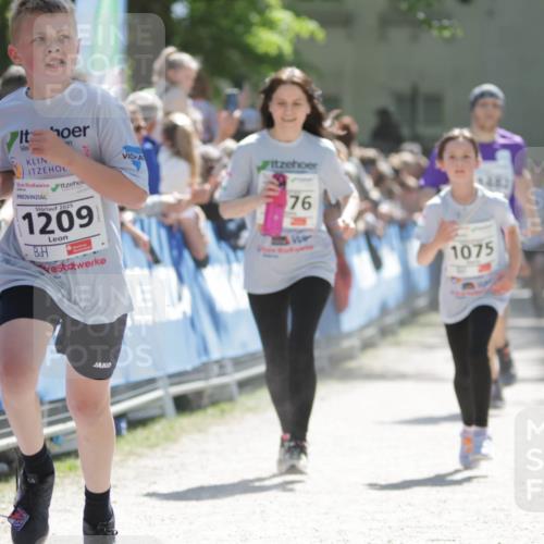 17.05.2025 - Störlauf H.Heesch http://msf.ph/oto/7898321 17.05.2025 14:43:49 Ziel 2025, 1209, 76, 1075 meine-sportfotos.de