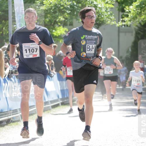 17.05.2025 - Störlauf H.Heesch http://msf.ph/oto/7898567 17.05.2025 14:44:29 Ziel 2025, 1107, 15, 1227, 1181 meine-sportfotos.de