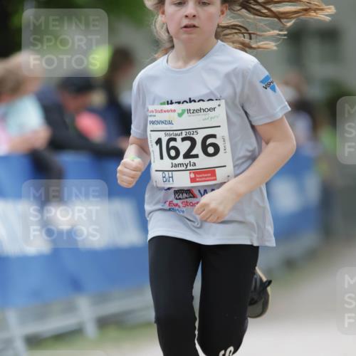 17.05.2025 - Störlauf H.Heesch http://msf.ph/oto/7898641 17.05.2025 14:58:32 Ziel 2025, 1626, 5 meine-sportfotos.de