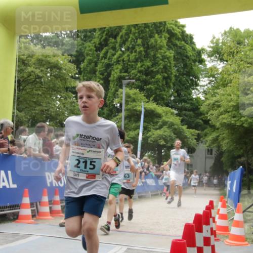 17.05.2025 - Störlauf H.Heesch http://msf.ph/oto/7899023 17.05.2025 13:42:19 Ziel 2025, 215, 63, 360 meine-sportfotos.de