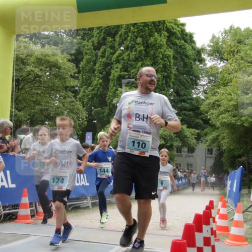 17.05.2025 - Störlauf H.Heesch http://msf.ph/oto/7899108 17.05.2025 13:43:23 Ziel 39, 124, 144, 110 meine-sportfotos.de