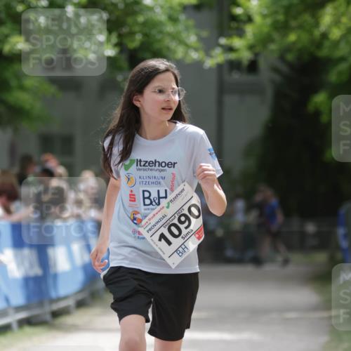 17.05.2025 - Störlauf H.Heesch http://msf.ph/oto/7899289 17.05.2025 15:04:14 Ziel 2025, 1090, 14, 15 meine-sportfotos.de