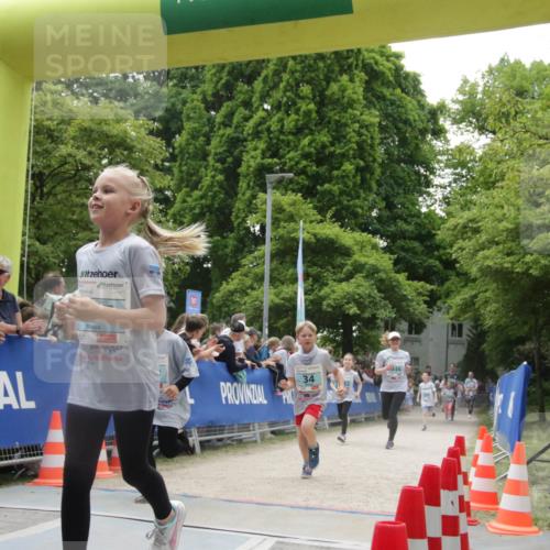 17.05.2025 - Störlauf H.Heesch http://msf.ph/oto/7899367 17.05.2025 13:44:46 Ziel  meine-sportfotos.de