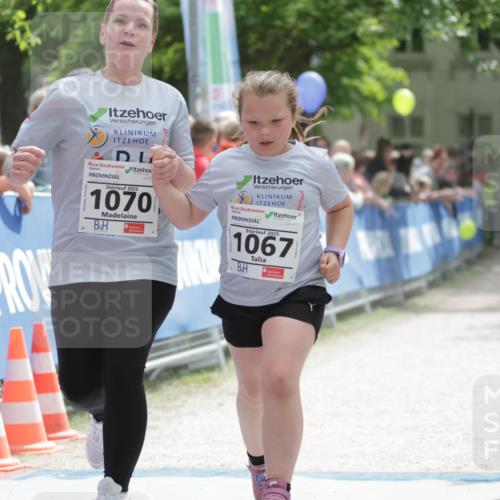 17.05.2025 - Störlauf H.Heesch http://msf.ph/oto/7899581 17.05.2025 15:05:40 Ziel 2025, 1070, 2025, 1067 meine-sportfotos.de