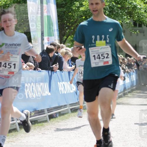 17.05.2025 - Störlauf H.Heesch http://msf.ph/oto/7899840 17.05.2025 14:48:14 Ziel 2025, 1452, 1451, 141, 1437 meine-sportfotos.de