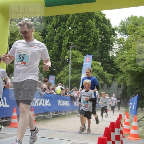 17.05.2025 - Störlauf H.Heesch http://msf.ph/oto/7899877 17.05.2025 13:46:17 Ziel 58, 59, 39, 120 meine-sportfotos.de