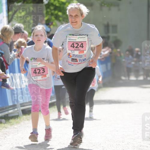 17.05.2025 - Störlauf H.Heesch http://msf.ph/oto/7900286 17.05.2025 14:01:43 Ziel 6075, 423, 2025, 424 meine-sportfotos.de