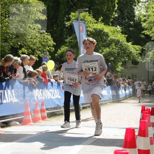 17.05.2025 - Störlauf H.Heesch http://msf.ph/oto/7900559 17.05.2025 14:48:46 Ziel 1047, 112, 1469 meine-sportfotos.de