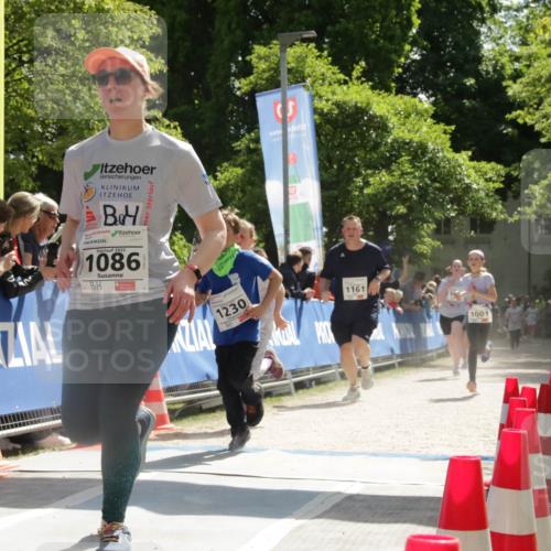 17.05.2025 - Störlauf H.Heesch http://msf.ph/oto/7900631 17.05.2025 14:49:49 Ziel 2025, 1086, 1230, 1161, 1001 meine-sportfotos.de