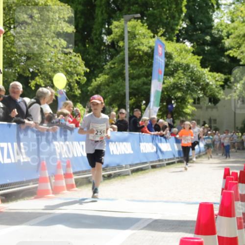17.05.2025 - Störlauf H.Heesch http://msf.ph/oto/7900700 17.05.2025 14:50:36 Ziel 4, 259 meine-sportfotos.de