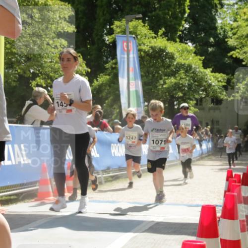 17.05.2025 - Störlauf H.Heesch http://msf.ph/oto/7900800 17.05.2025 14:51:32 Ziel 5, 25, 7, 145, 180, 1247, 1071, 385 meine-sportfotos.de