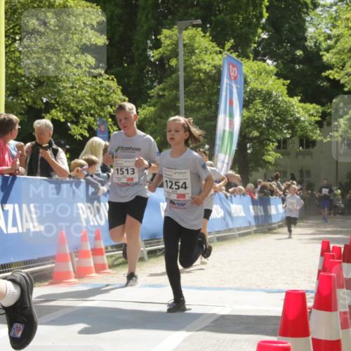 17.05.2025 - Störlauf H.Heesch http://msf.ph/oto/7901005 17.05.2025 14:52:42 Ziel 9, 1513, 1254 meine-sportfotos.de