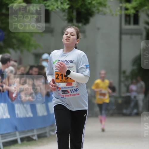 17.05.2025 - Störlauf H.Heesch http://msf.ph/oto/7901159 17.05.2025 15:24:53 Ziel 213 meine-sportfotos.de