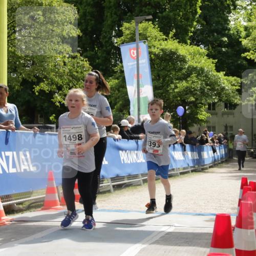17.05.2025 - Störlauf H.Heesch http://msf.ph/oto/7901335 17.05.2025 14:57:03 Ziel 1998, 1498, 1393 meine-sportfotos.de