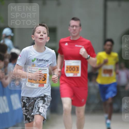 17.05.2025 - Störlauf H.Heesch http://msf.ph/oto/7901341 17.05.2025 15:25:25 Ziel 85, 2003 meine-sportfotos.de
