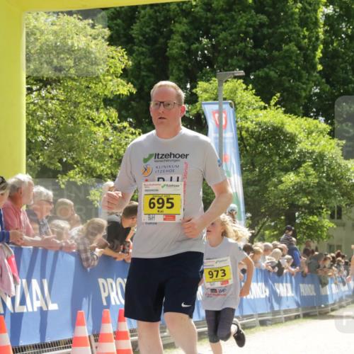 17.05.2025 - Störlauf H.Heesch http://msf.ph/oto/7901359 17.05.2025 14:12:08 Ziel 2025, 695, 973, 864 meine-sportfotos.de