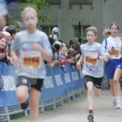 17.05.2025 - Störlauf H.Heesch http://msf.ph/oto/7901405 17.05.2025 15:25:39 Ziel 2264, 2366, 66 meine-sportfotos.de