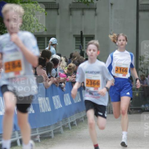 17.05.2025 - Störlauf H.Heesch http://msf.ph/oto/7901407 17.05.2025 15:25:39 Ziel 284, 2366, 2166 meine-sportfotos.de
