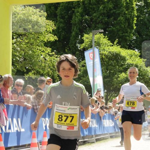17.05.2025 - Störlauf H.Heesch http://msf.ph/oto/7901418 17.05.2025 14:12:38 Ziel 1998, 2025, 877, 878, 948 meine-sportfotos.de