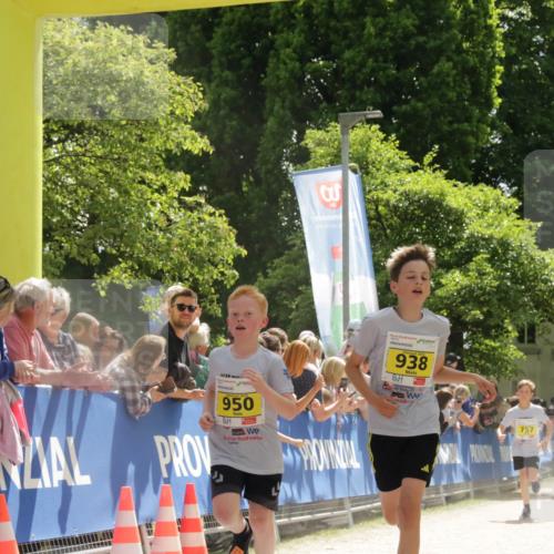 17.05.2025 - Störlauf H.Heesch http://msf.ph/oto/7901441 17.05.2025 14:12:45 Ziel 1992119, 950, 938, 757 meine-sportfotos.de