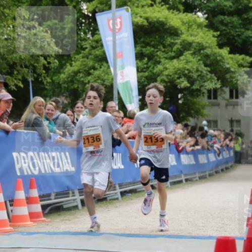 17.05.2025 - Störlauf H.Heesch http://msf.ph/oto/7901547 17.05.2025 15:22:49 Ziel 2136, 2135 meine-sportfotos.de
