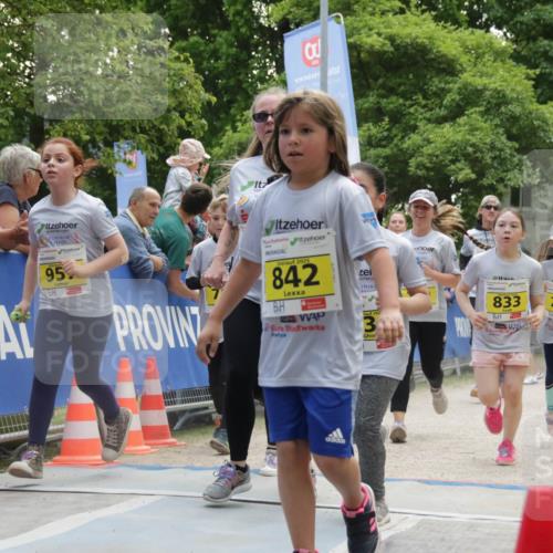 17.05.2025 - Störlauf H.Heesch http://msf.ph/oto/7901699 17.05.2025 14:14:36 Ziel 1998, 95, 2025, 842, 202, 3, 833, 709, 942, 732 meine-sportfotos.de