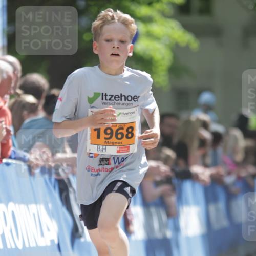 17.05.2025 - Störlauf H.Heesch http://msf.ph/oto/7901700 17.05.2025 15:27:06 Ziel 2025, 1968 meine-sportfotos.de