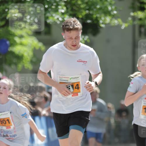 17.05.2025 - Störlauf H.Heesch http://msf.ph/oto/7901725 17.05.2025 15:27:18 Ziel 901, 025, 14 meine-sportfotos.de