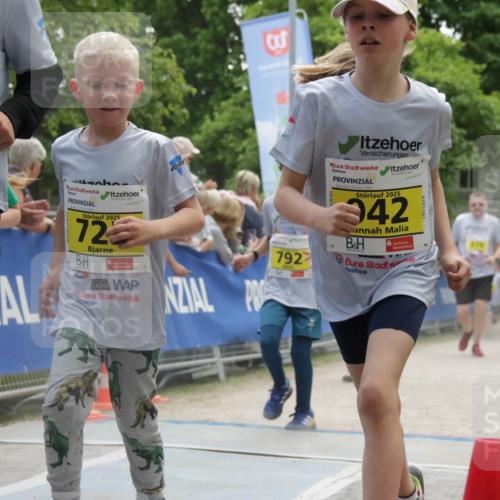 17.05.2025 - Störlauf H.Heesch http://msf.ph/oto/7901728 17.05.2025 14:14:40 Ziel 2025, 724, 2025, 72, 792, 2025, 942 meine-sportfotos.de