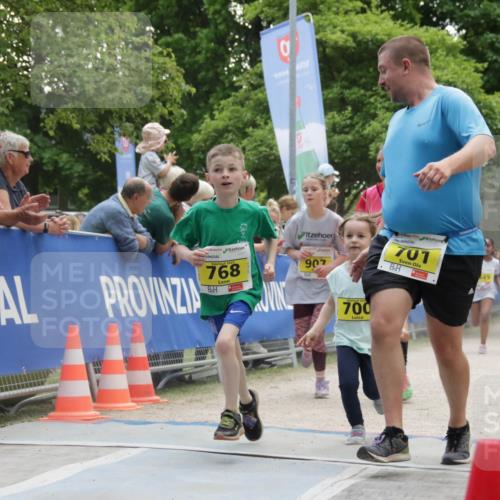 17.05.2025 - Störlauf H.Heesch http://msf.ph/oto/7901770 17.05.2025 14:15:10 Ziel 1998, 2025, 768, 907, 700, 701, 49 meine-sportfotos.de