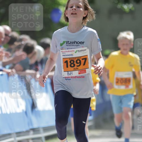 17.05.2025 - Störlauf H.Heesch http://msf.ph/oto/7901801 17.05.2025 15:27:33 Ziel 2025, 1897, 2089 meine-sportfotos.de