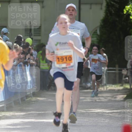 17.05.2025 - Störlauf H.Heesch http://msf.ph/oto/7901832 17.05.2025 15:27:40 Ziel 1910, 2057 meine-sportfotos.de