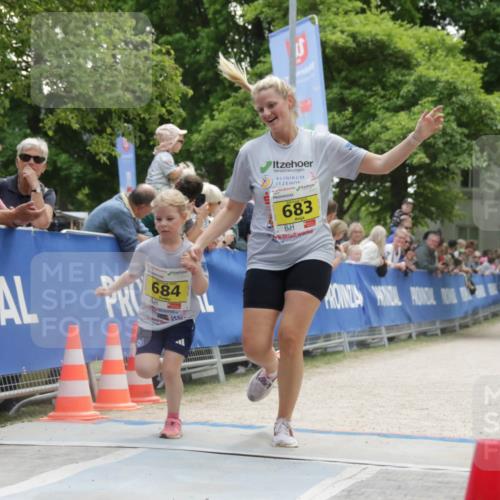 17.05.2025 - Störlauf H.Heesch http://msf.ph/oto/7901842 17.05.2025 14:15:52 Ziel 683, 684 meine-sportfotos.de