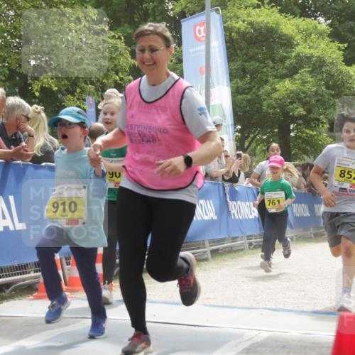 17.05.2025 - Störlauf H.Heesch http://msf.ph/oto/7901870 17.05.2025 14:16:48 Ziel 90, 2025, 910, 1992, 761, 852, 00, 875 meine-sportfotos.de