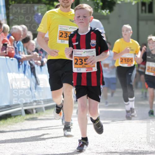 17.05.2025 - Störlauf H.Heesch http://msf.ph/oto/7901929 17.05.2025 15:28:06 Ziel 2, 234, 204, 235, 2105, 2142 meine-sportfotos.de