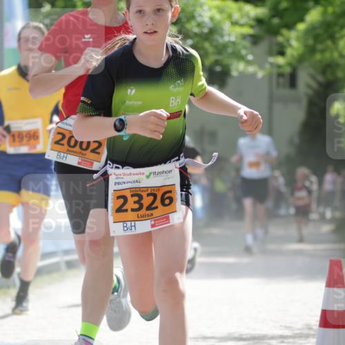 17.05.2025 - Störlauf H.Heesch http://msf.ph/oto/7901962 17.05.2025 15:28:13 Ziel 1996, 2002, 2025, 2326 meine-sportfotos.de