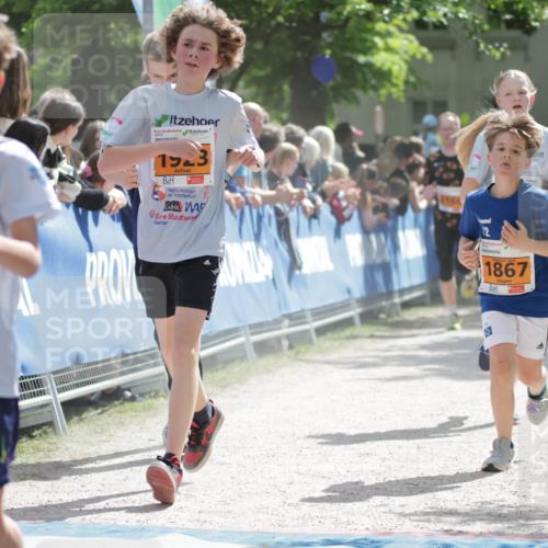 17.05.2025 - Störlauf H.Heesch http://msf.ph/oto/7902115 17.05.2025 15:28:37 Ziel 19, 3, 2160, 12, 1867, 2144 meine-sportfotos.de