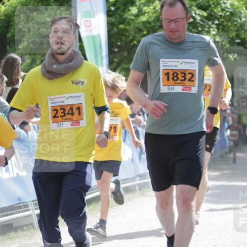 17.05.2025 - Störlauf H.Heesch http://msf.ph/oto/7902199 17.05.2025 15:28:52 Ziel 2025, 2024, 2025, 2341, 71, 2025, 1832, 72, 2354 meine-sportfotos.de