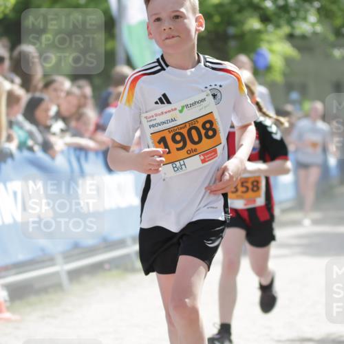 17.05.2025 - Störlauf H.Heesch http://msf.ph/oto/7902244 17.05.2025 15:29:00 Ziel 2025, 1908, 358 meine-sportfotos.de