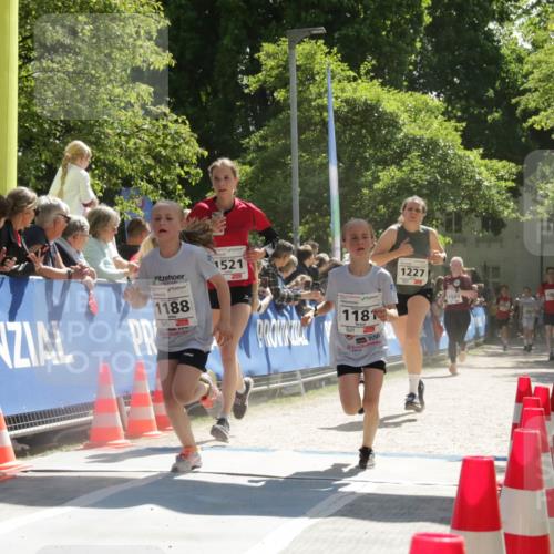 17.05.2025 - Störlauf H.Heesch http://msf.ph/oto/7902284 17.05.2025 14:44:31 Ziel 1521, 1188, 1181, 1227, 1549 meine-sportfotos.de
