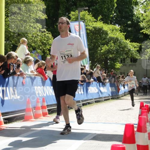 17.05.2025 - Störlauf H.Heesch http://msf.ph/oto/7902304 17.05.2025 14:44:49 Ziel 1123, 1271 meine-sportfotos.de