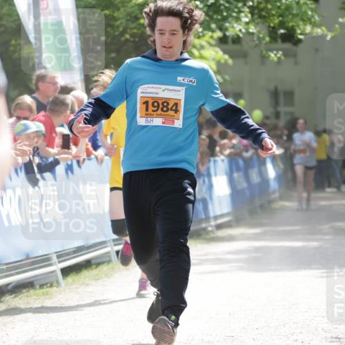 17.05.2025 - Störlauf H.Heesch http://msf.ph/oto/7902375 17.05.2025 15:29:24 Ziel 2025, 1984 meine-sportfotos.de
