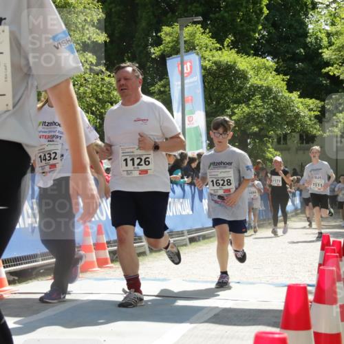 17.05.2025 - Störlauf H.Heesch http://msf.ph/oto/7902383 17.05.2025 14:45:50 Ziel 2025, 1147, 202, 1432, 1126, 1628, 1486, 1177, 1511, 1096 meine-sportfotos.de
