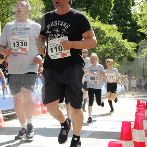 17.05.2025 - Störlauf H.Heesch http://msf.ph/oto/7902466 17.05.2025 14:46:33 Ziel 1571, 1330, 590, 58, 8, 20, 110, 1564, 1331 meine-sportfotos.de