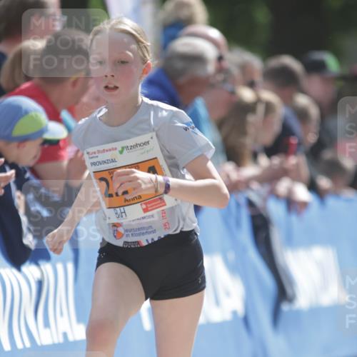 17.05.2025 - Störlauf H.Heesch http://msf.ph/oto/7902652 17.05.2025 15:30:40 Ziel 27, 25, 25 meine-sportfotos.de
