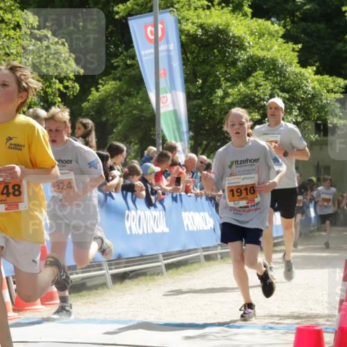 17.05.2025 - Störlauf H.Heesch http://msf.ph/oto/7906407 17.05.2025 15:27:41 Ziel 2025, 2048, 1924, 1992, 1910 meine-sportfotos.de