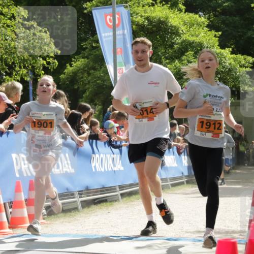 17.05.2025 - Störlauf H.Heesch http://msf.ph/oto/7907627 17.05.2025 15:27:19 Ziel 1901, 014, 1912, 2059 meine-sportfotos.de